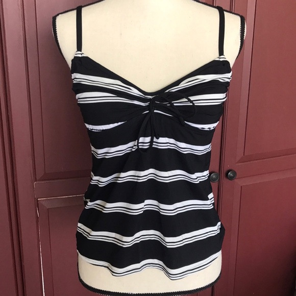 Lands' End Other - Lands End bathing suit top